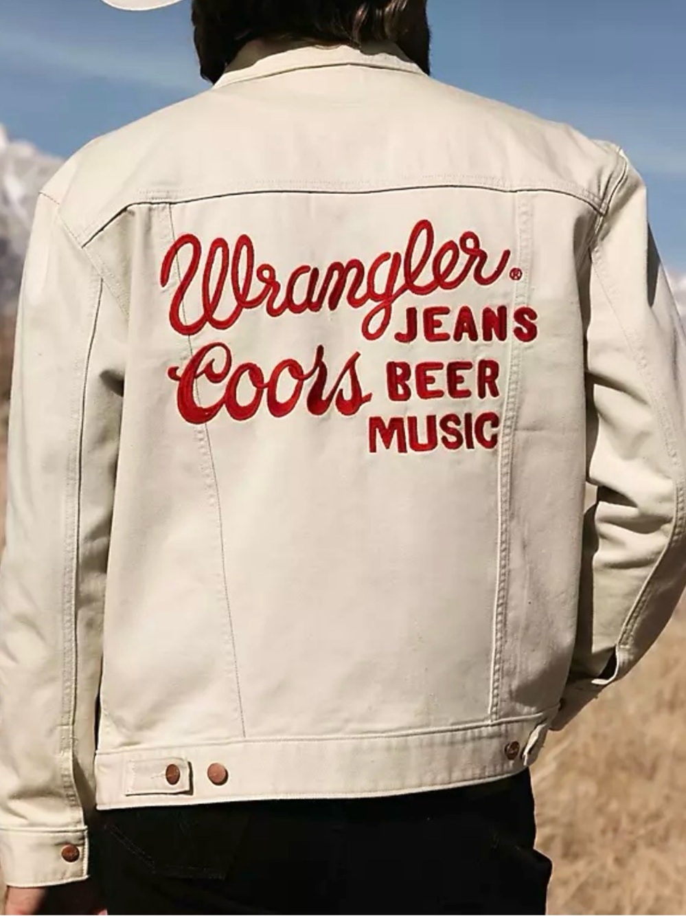 Wrangler x Coors Banquet JEANS BEER MUSIC Heavyweight Cream Denim Jacket L NEW